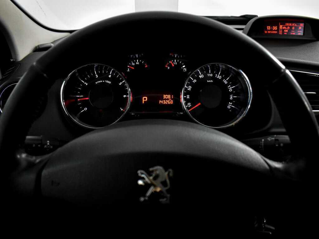 Купить Пежо 3008, 2014, 143 267 км.. Фото: #18