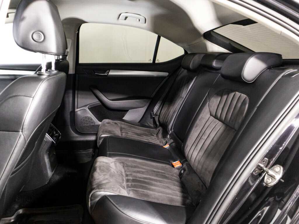 Купить Skoda Superb, 2017, 177 896 км.. Фото: #9