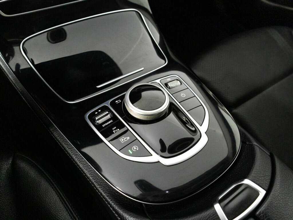 Купить Mercedes-Benz E-Класс, 2019, 208 481 км.. Фото: #17