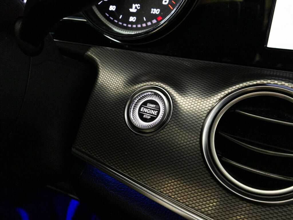 Купить Mercedes-Benz E-Класс, 2018, 220 164 км.. Фото: #20