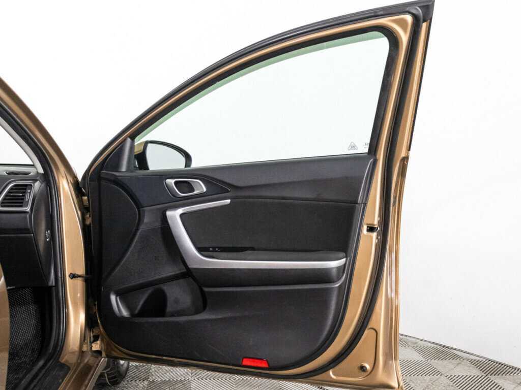 Купить Kia Ceed, 2021, 73 085 км.. Фото: #24