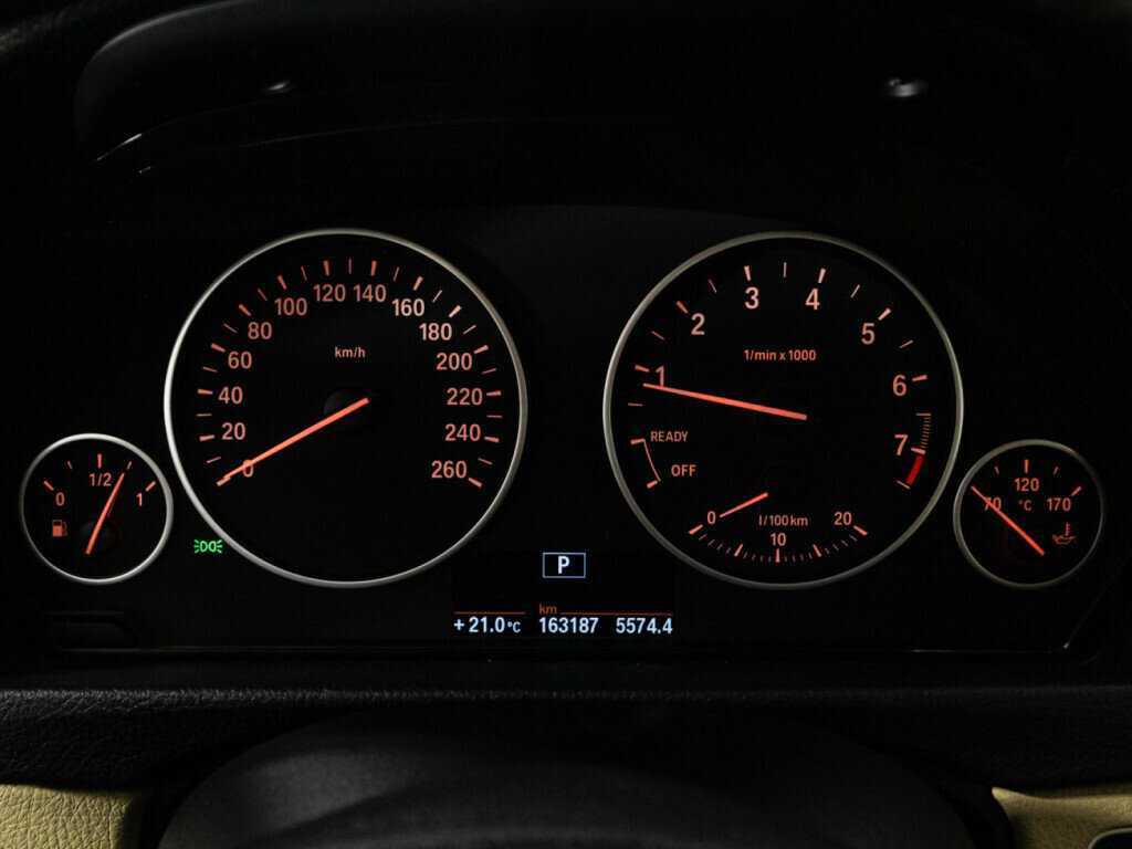 Купить BMW 3 серии, 2014, 163 184 км.. Фото: #11