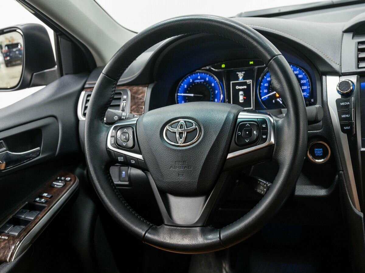 Купить Toyota Camry, 2017, 158 971 км.. Фото: #6