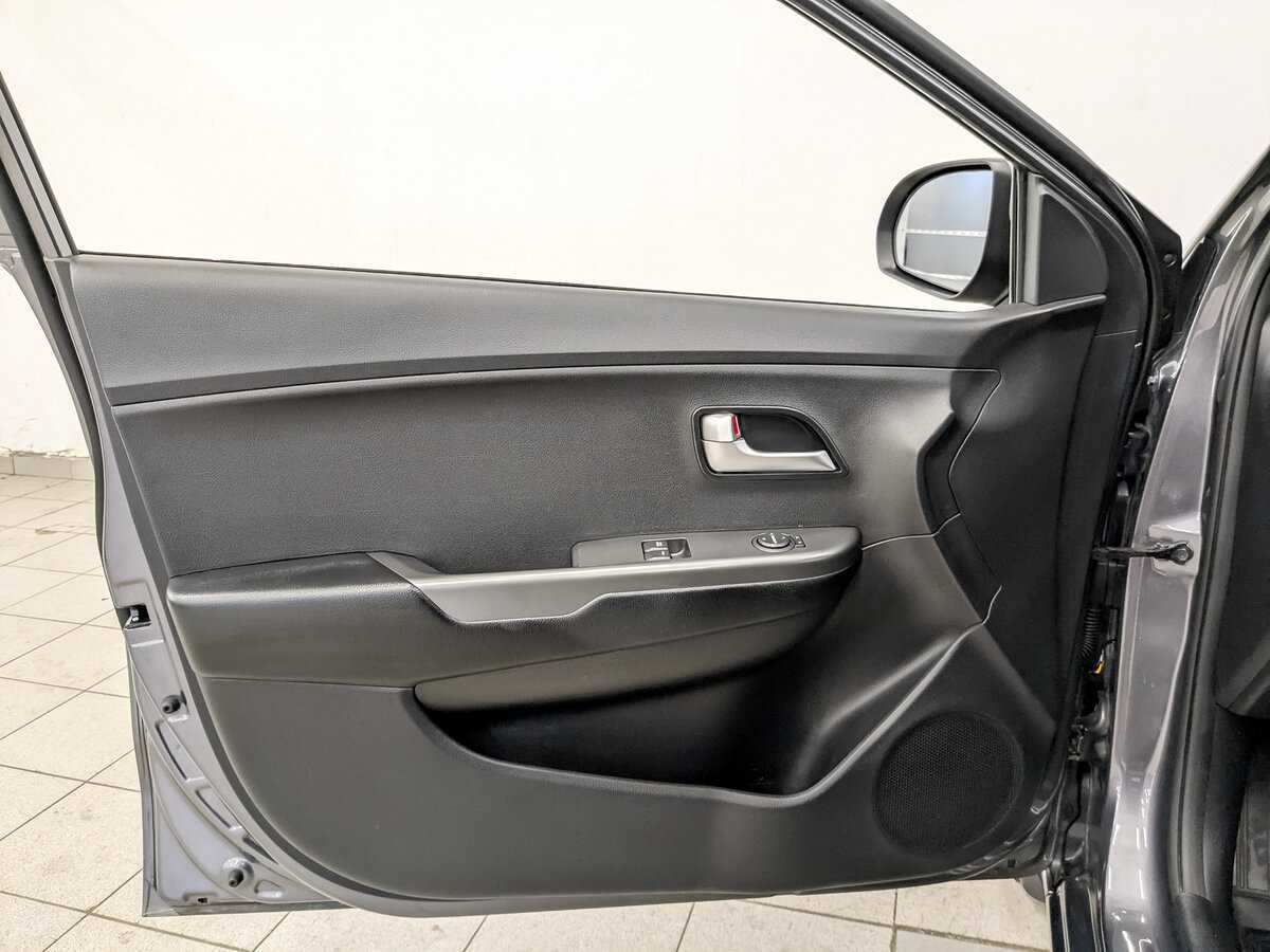 Купить Киа Рио, 2015, 66 307 км.. Фото: #16