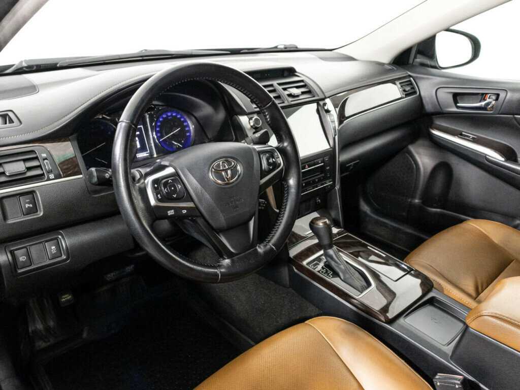 Купить Toyota Camry, 2017, 145 525 км.. Фото: #10