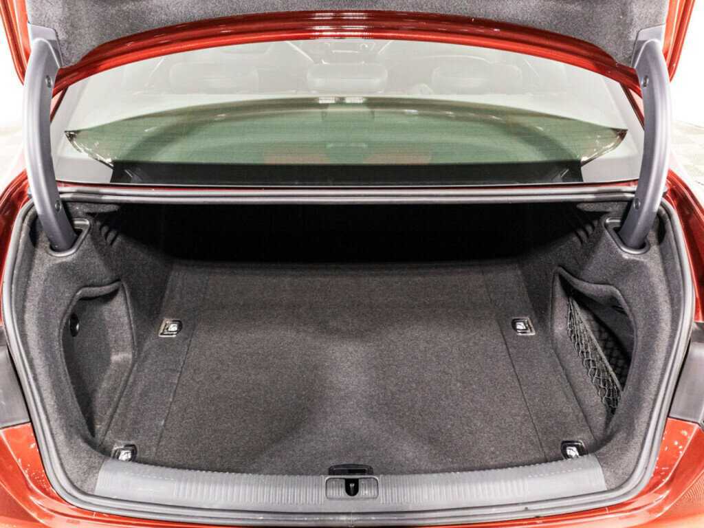 Купить Audi A4, 2019, 59 367 км.. Фото: #14