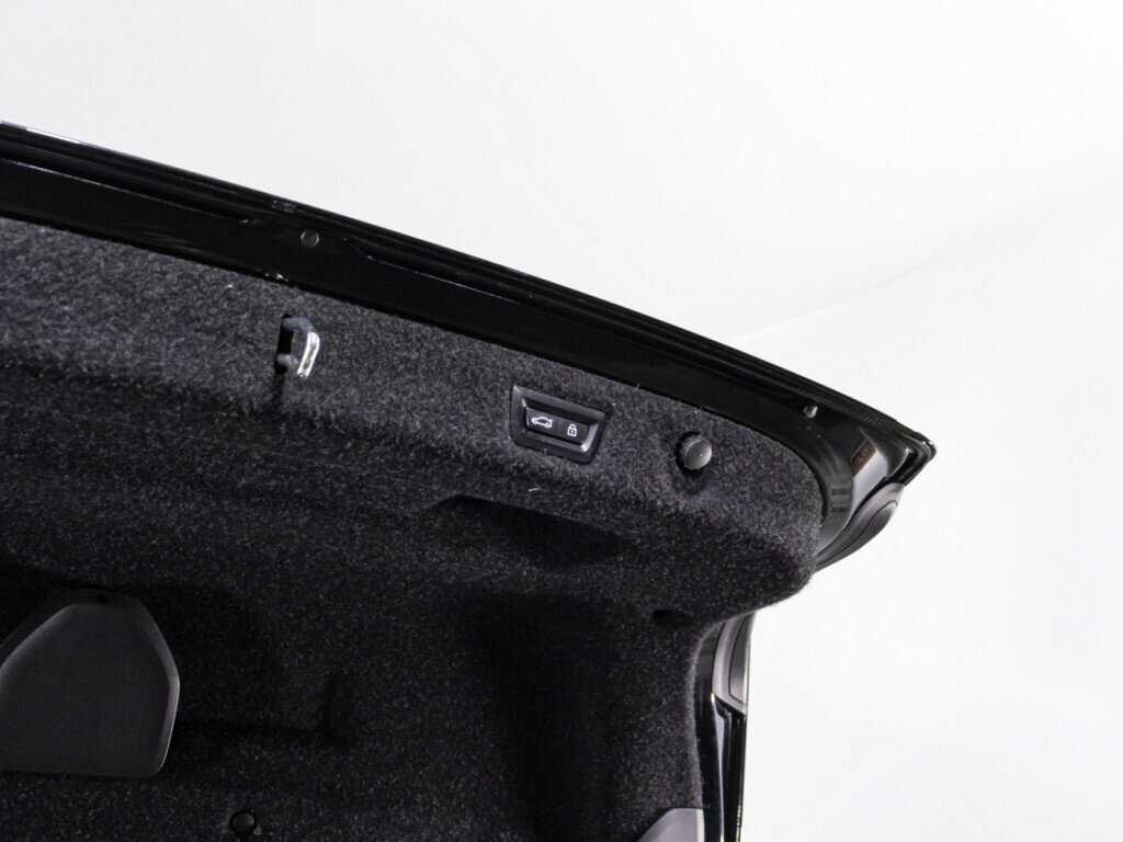 Купить BMW 5 серии, 2017, 152 704 км.. Фото: #15