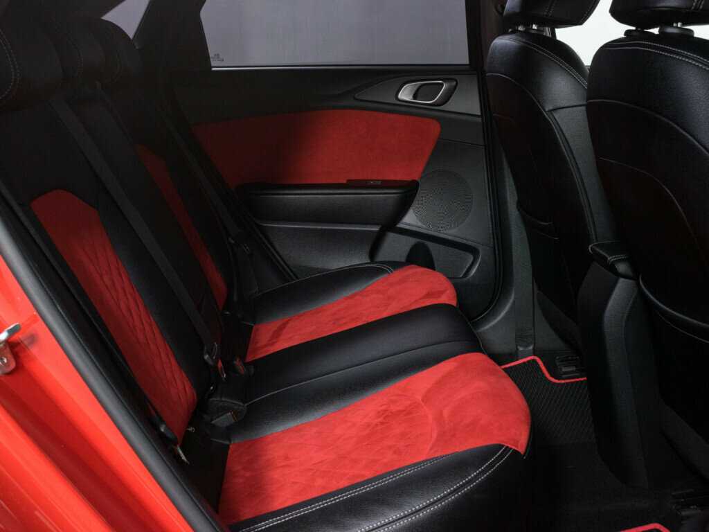 Купить Kia Ceed, 2020, 62 000 км.. Фото: #9