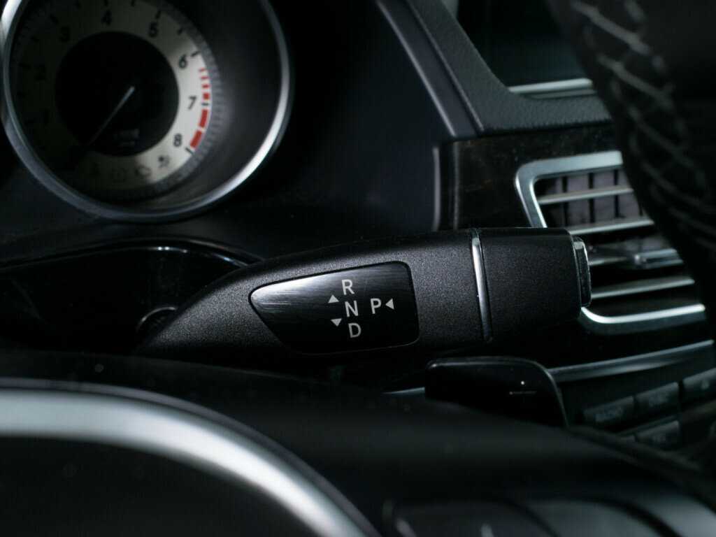 Купить Mercedes-Benz E-Класс, 2013, 173 457 км.. Фото: #14