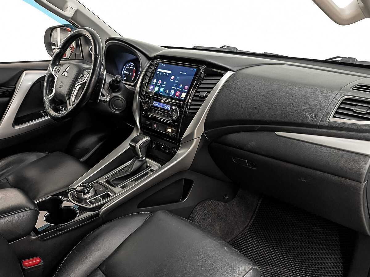 Купить Mitsubishi Pajero Sport, 2017, 173 962 км.. Фото: #10