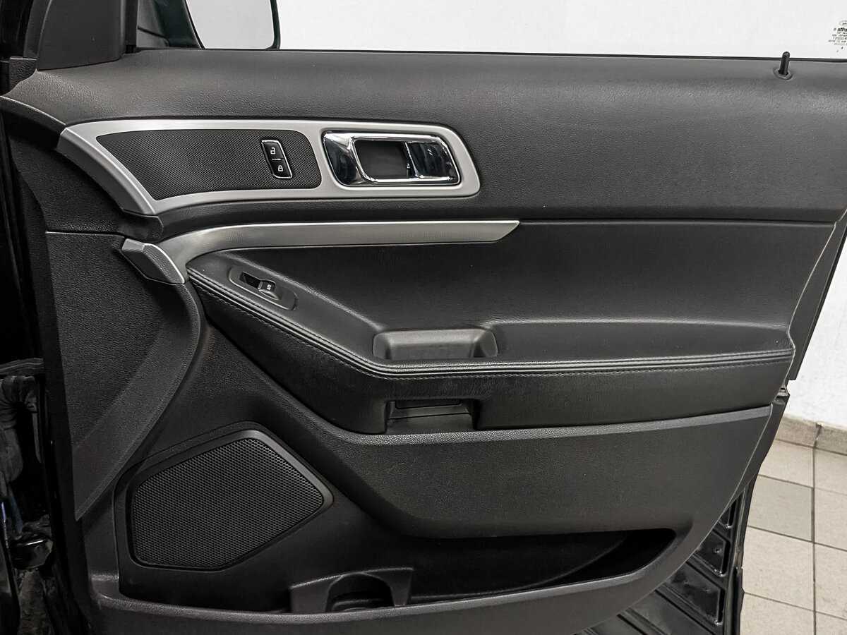 Купить Ford Explorer, 2014, 158 670 км.. Фото: #23