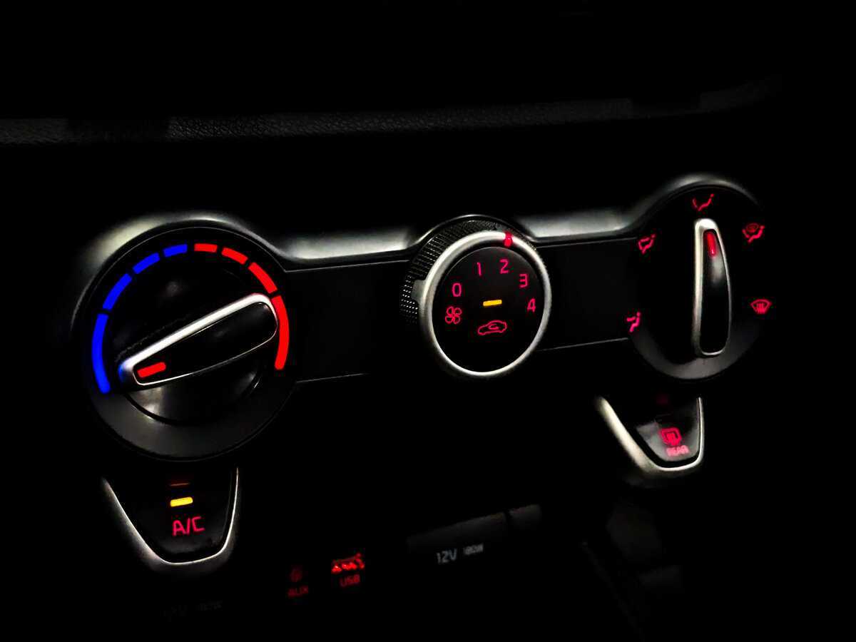 Купить Киа Рио, 2020, 178 004 км.. Фото: #21