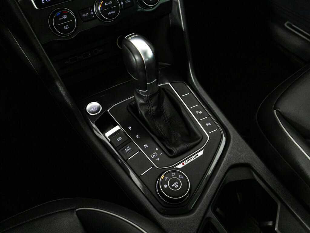 Купить Volkswagen Tiguan, 2018, 66 977 км.. Фото: #17