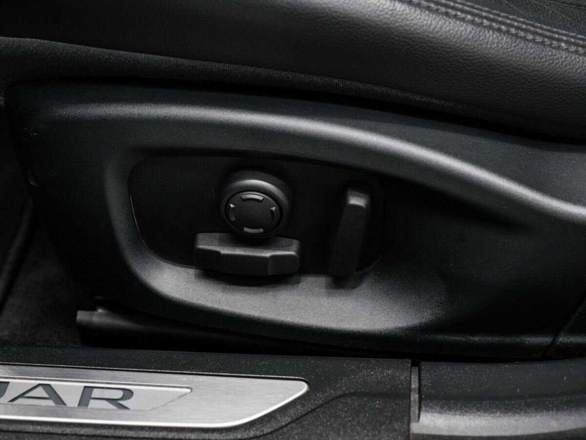 Купить Jaguar XF, 2016, 142 000 км.. Фото: #16