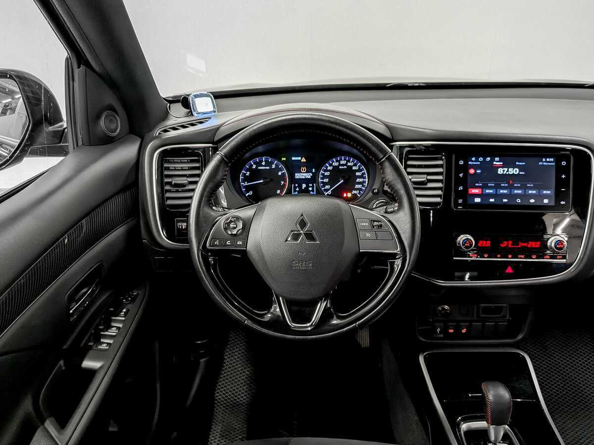Купить Mitsubishi Outlander, 2021, 58 345 км.. Фото: #19