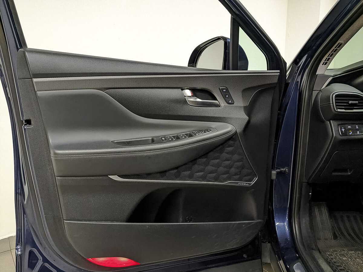 Купить Hyundai Santa Fe, 2018, 75 453 км.. Фото: #16