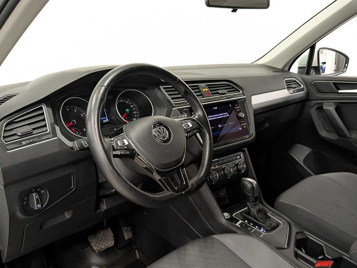 Купить Volkswagen Tiguan, 2020, 79 397 км.. Фото: #14