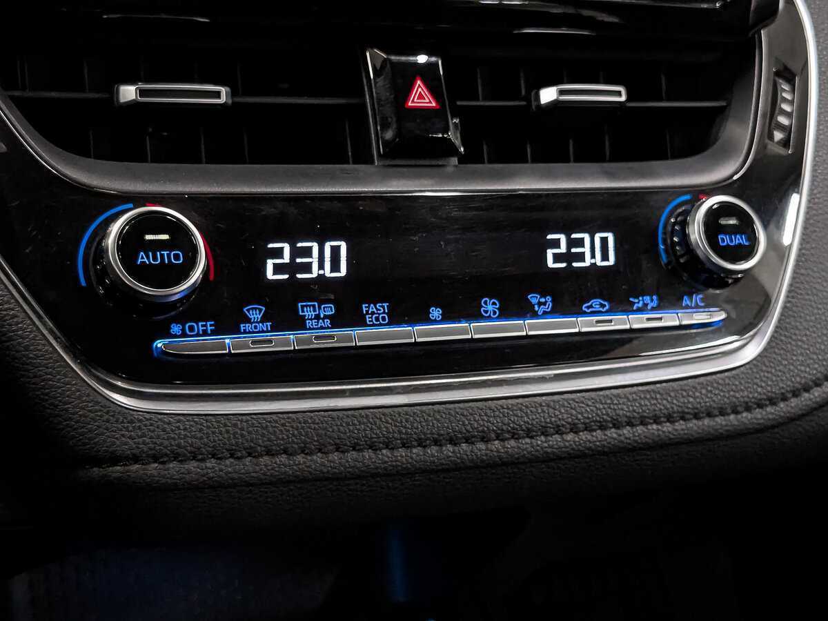 Купить Тойота Королла, 2019, 153 258 км.. Фото: #20