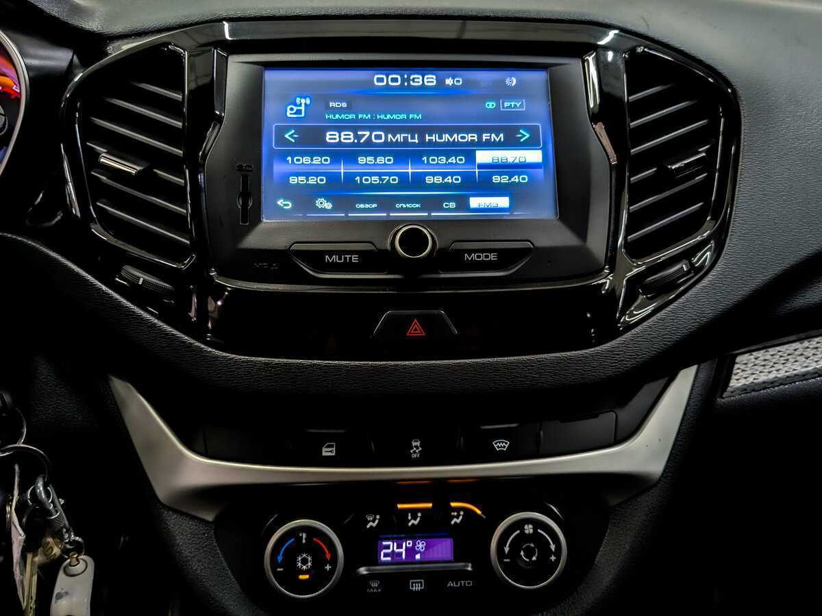 Купить Лада (ВАЗ) Веста, 2019, 70 048 км.. Фото: #14