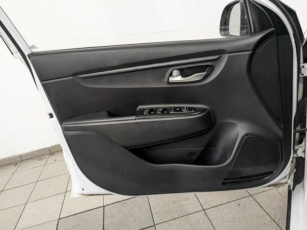 Купить Киа Рио, 2020, 197 891 км.. Фото: #17