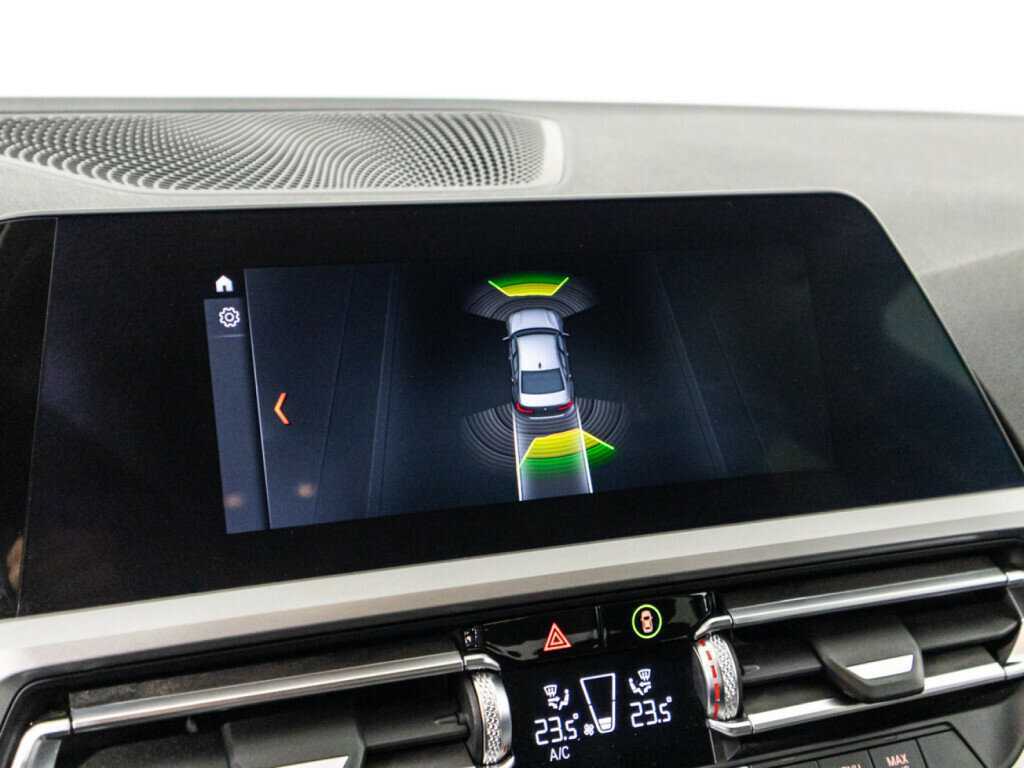 Купить BMW 3 серии, 2019, 94 470 км.. Фото: #17