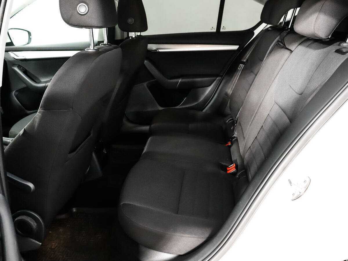 Купить Шкода Октавия, 2013, 231 020 км.. Фото: #9