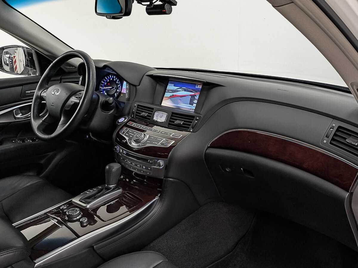 Купить Infiniti Q70, 2016, 88 021 км.. Фото: #12