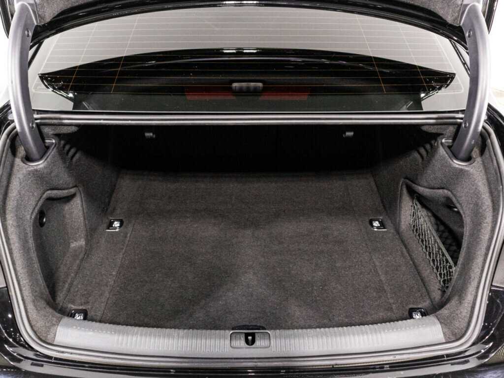 Купить Audi A4, 2019, 112 978 км.. Фото: #14