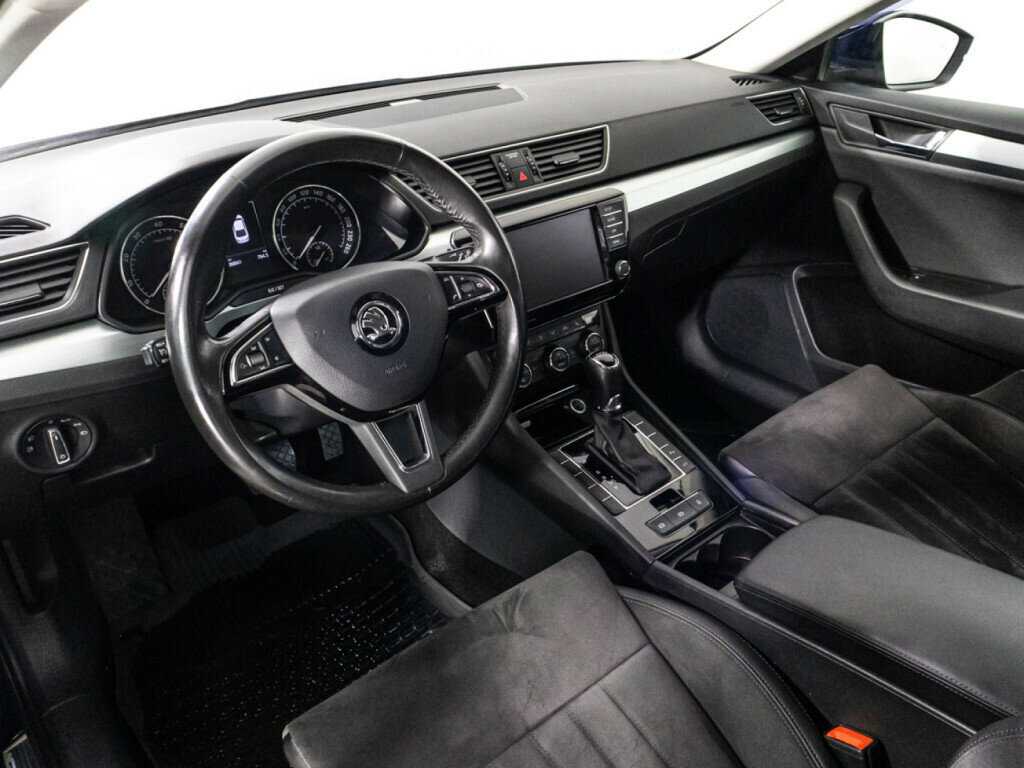 Купить Skoda Superb, 2017, 88 838 км.. Фото: #10