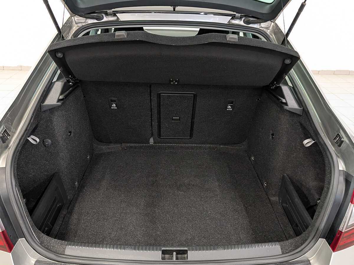 Купить Skoda Octavia, 2019, 89 994 км.. Фото: #9