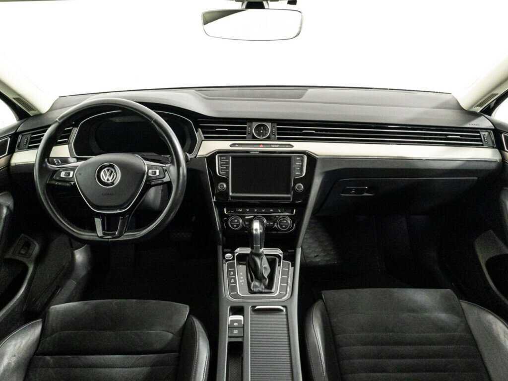 Купить Volkswagen Passat, 2016, 102 572 км.. Фото: #12