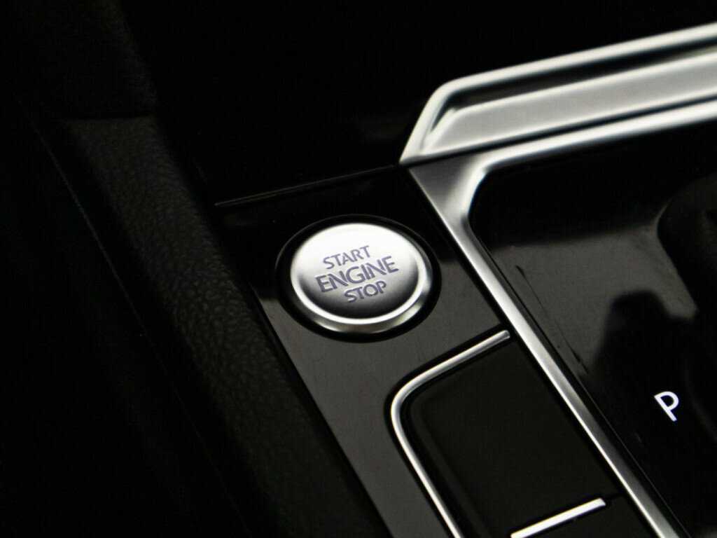 Купить Volkswagen Passat, 2016, 102 572 км.. Фото: #18