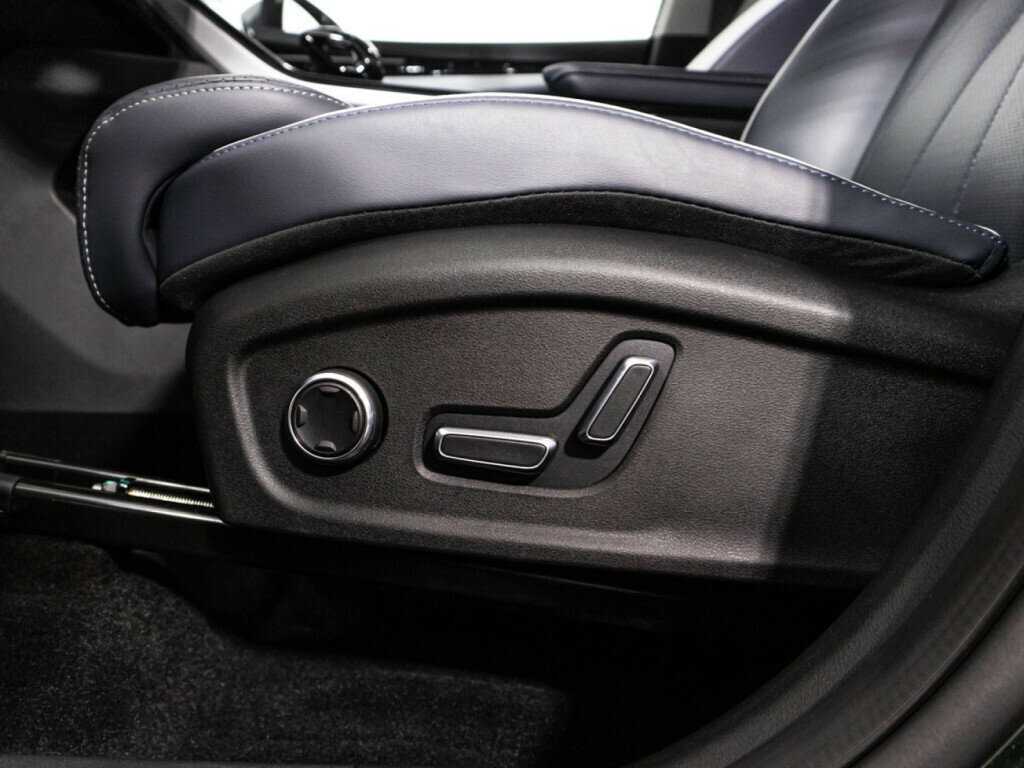 Купить Geely Atlas, 2023, 21 500 км.. Фото: #16