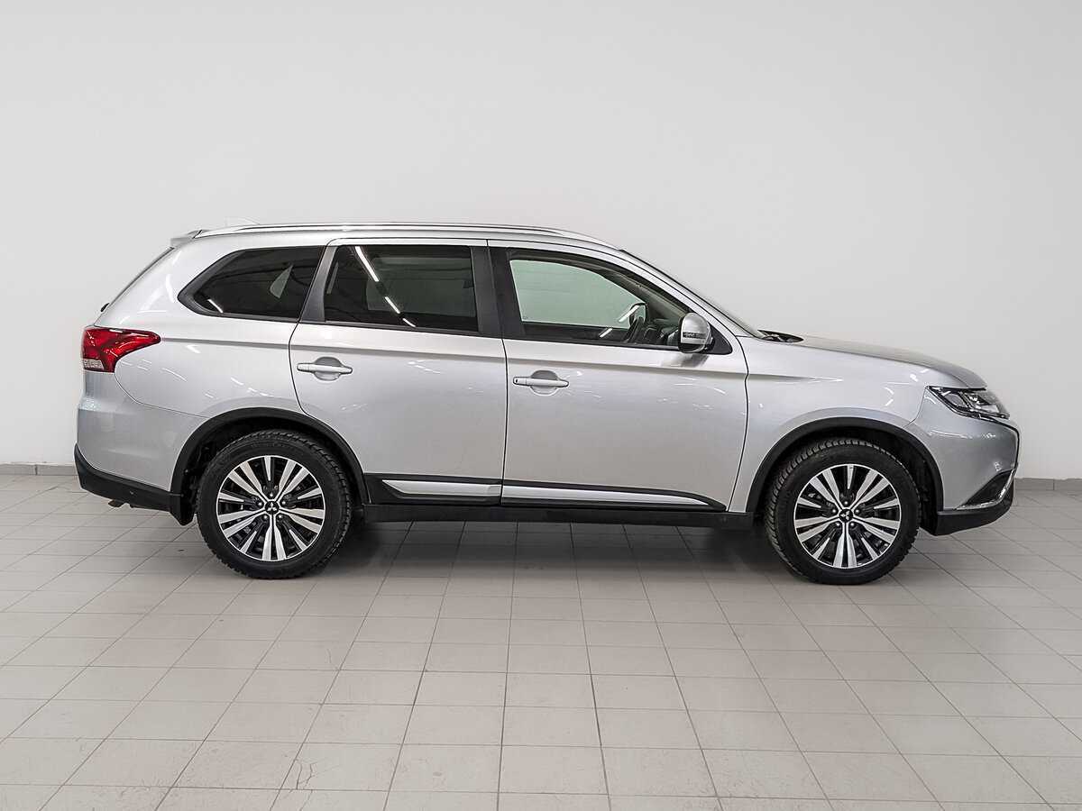 Купить Mitsubishi Outlander, 2020, 69 335 км.. Фото: #3