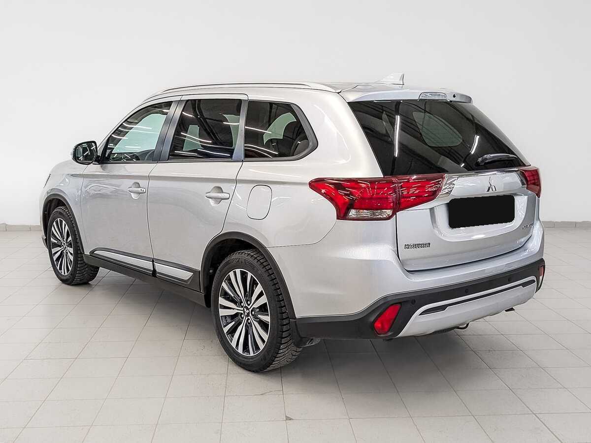 Купить Mitsubishi Outlander, 2020, 69 335 км.. Фото: #6