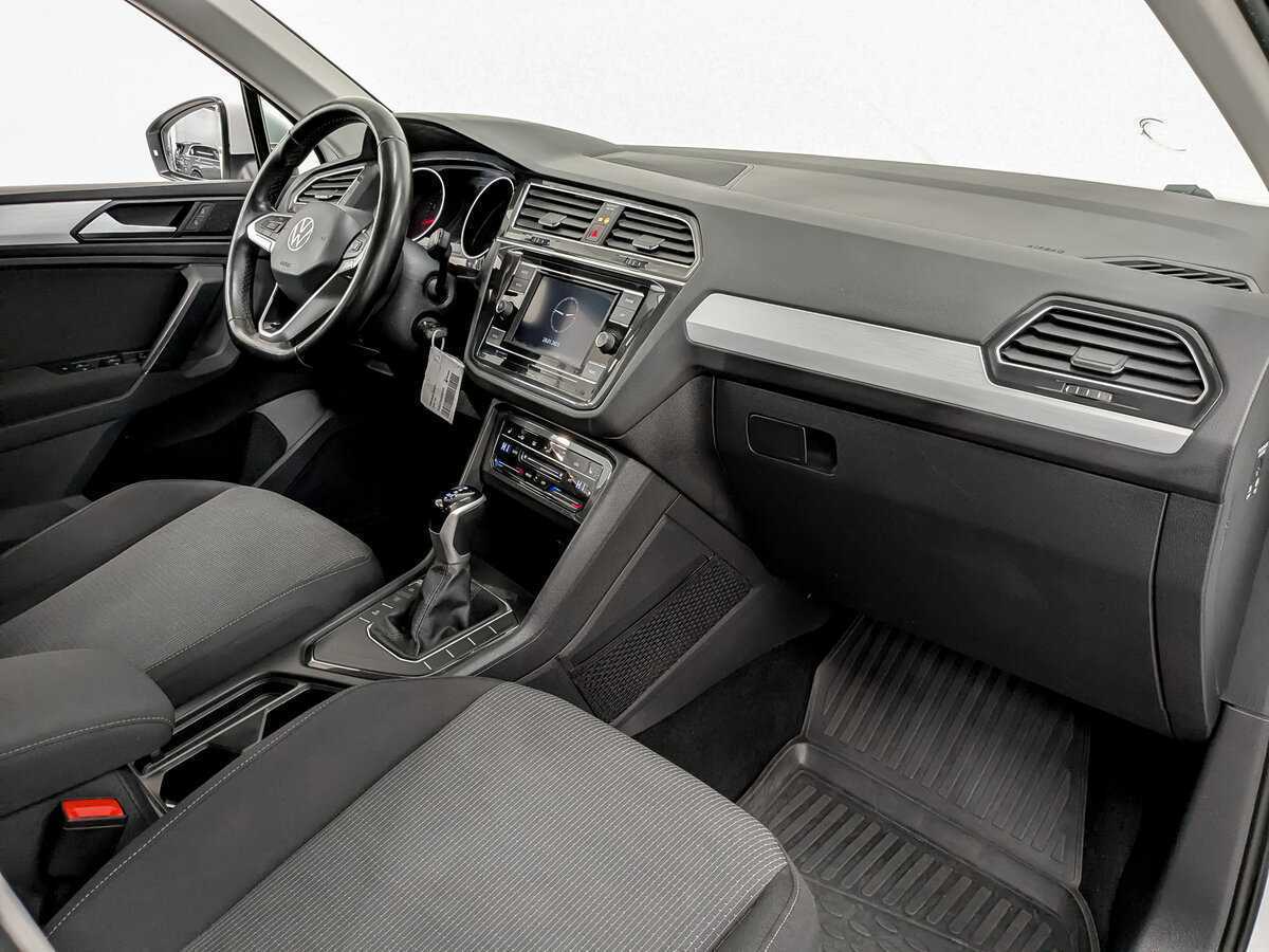Купить Volkswagen Tiguan, 2021, 125 676 км.. Фото: #10