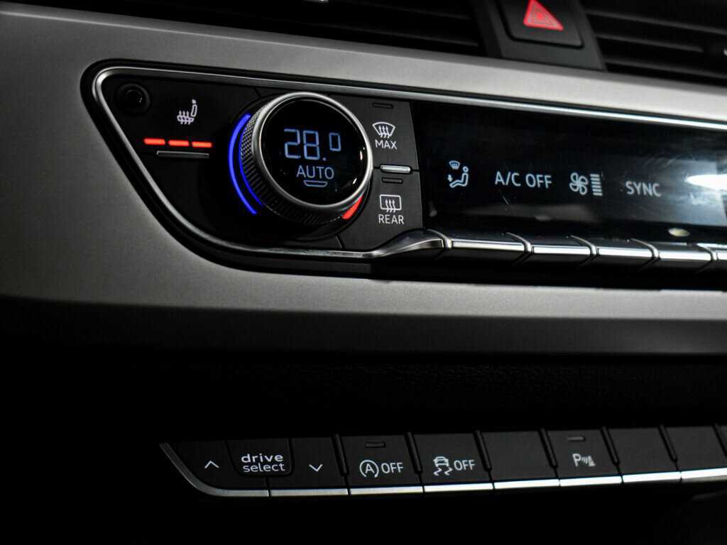 Купить Audi A4, 2020, 101 500 км.. Фото: #16