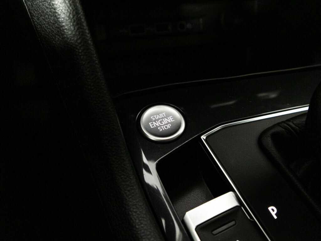 Купить Volkswagen Tiguan, 2020, 101 372 км.. Фото: #18