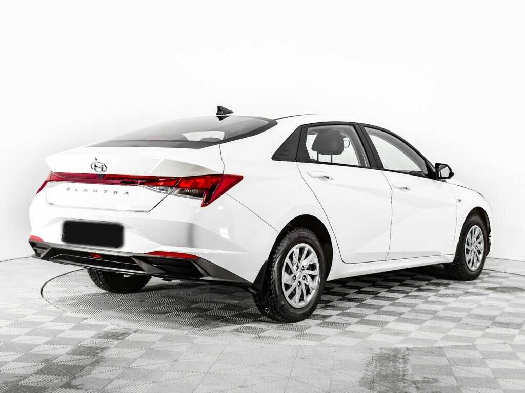 Купить Hyundai Elantra, 2021, 42 756 км.. Фото: #4