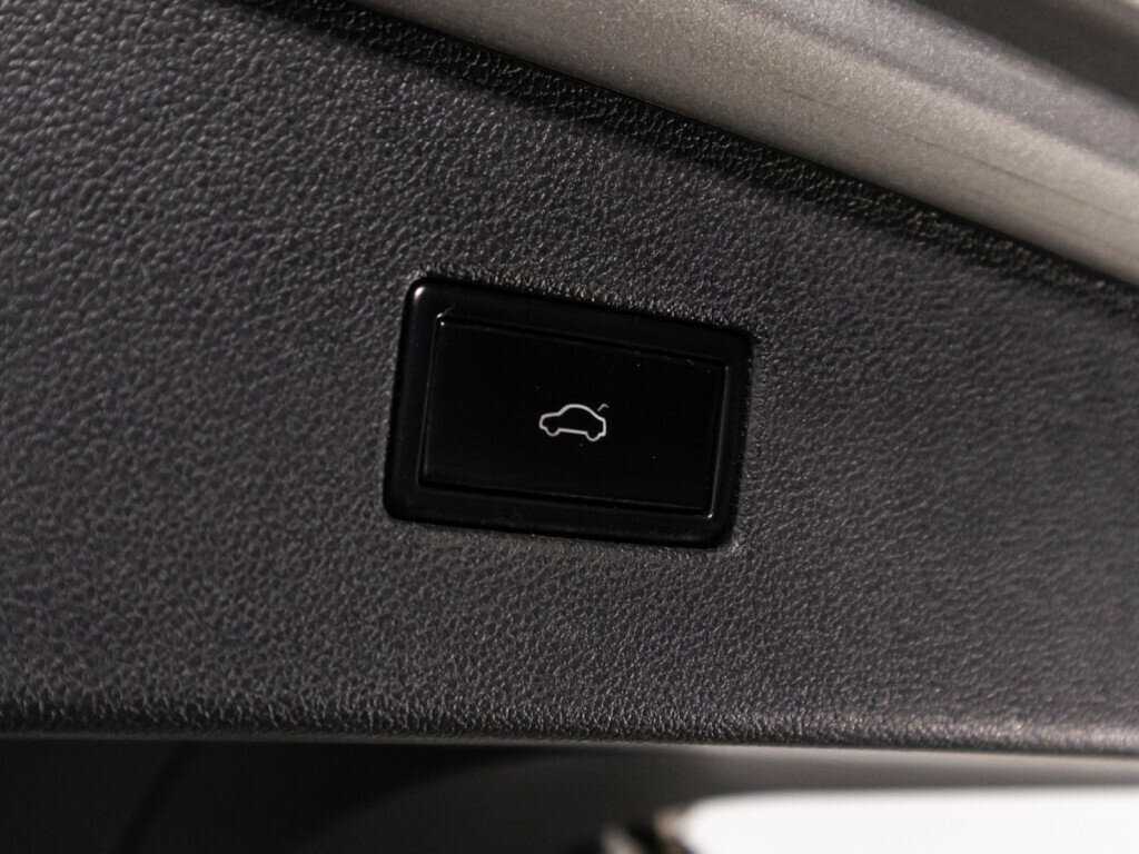 Купить Volkswagen Tiguan, 2019, 124 114 км.. Фото: #14