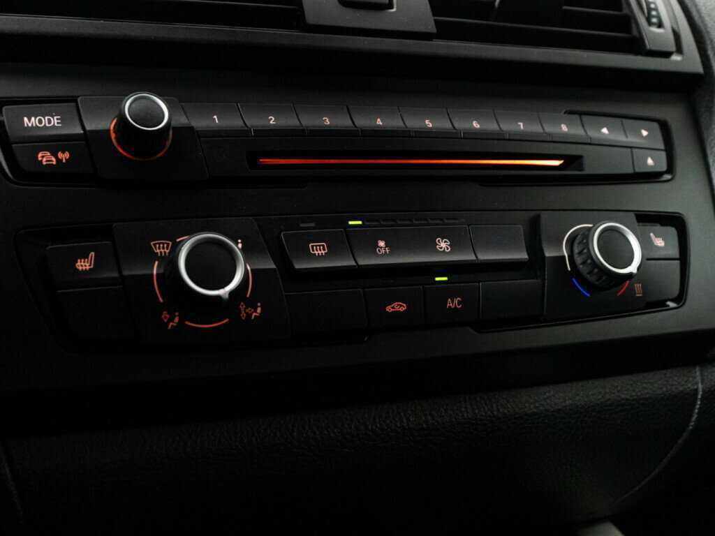 Купить BMW 1 серии, 2013, 181 130 км.. Фото: #16