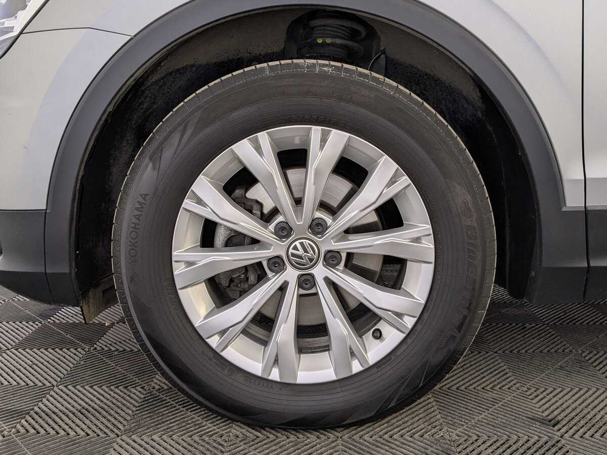 Купить Volkswagen Tiguan, 2020, 29 253 км.. Фото: #11