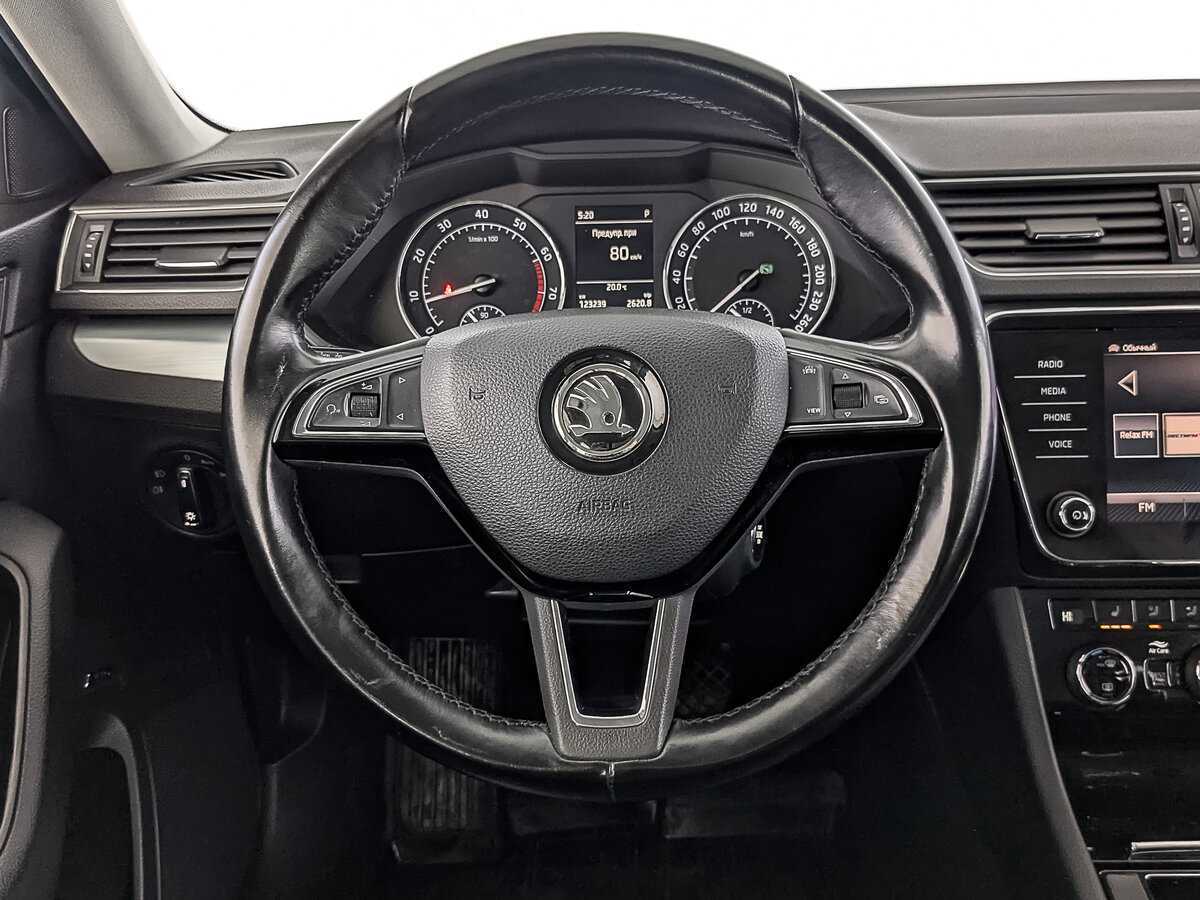 Купить Skoda Superb, 2018, 123 228 км.. Фото: #19