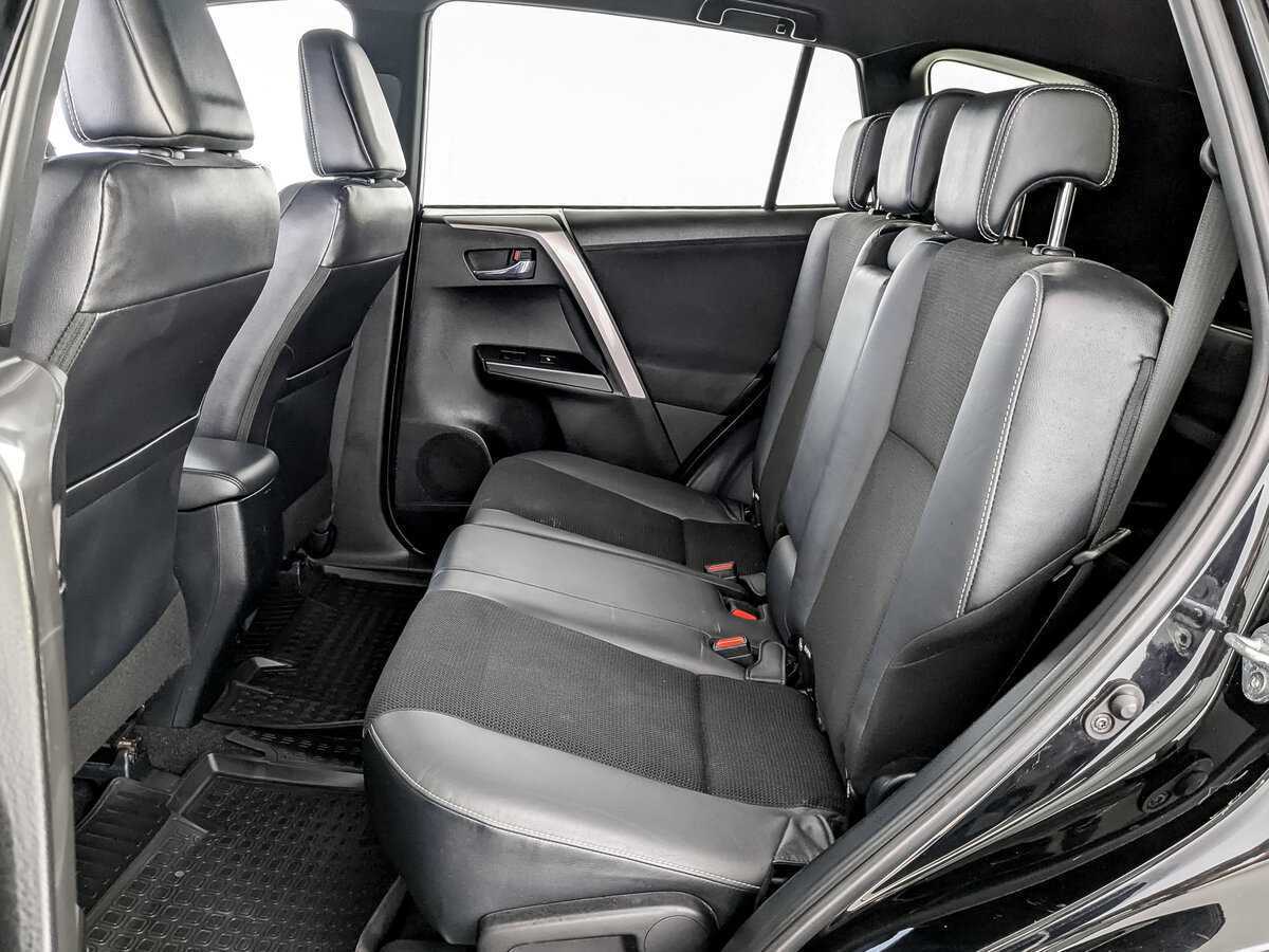 Купить Toyota RAV4, 2017, 98 540 км.. Фото: #11
