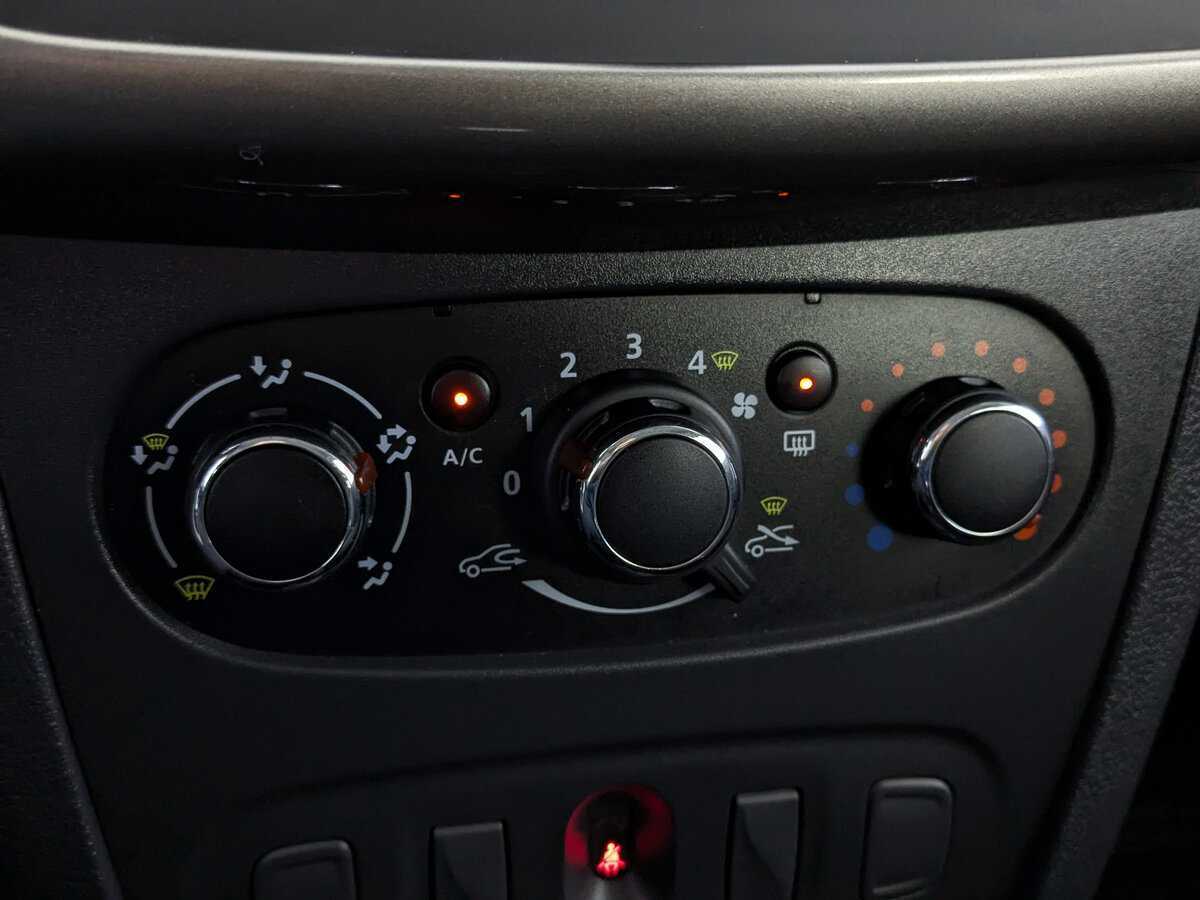 Купить Рено Сандеро, 2021, 80 665 км.. Фото: #23