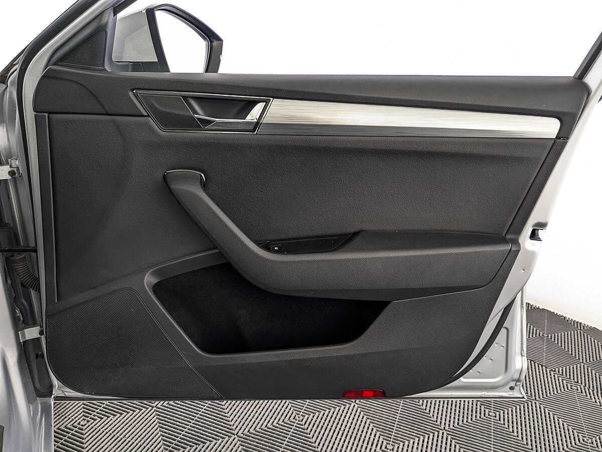 Купить Skoda Superb, 2021, 114 480 км.. Фото: #21