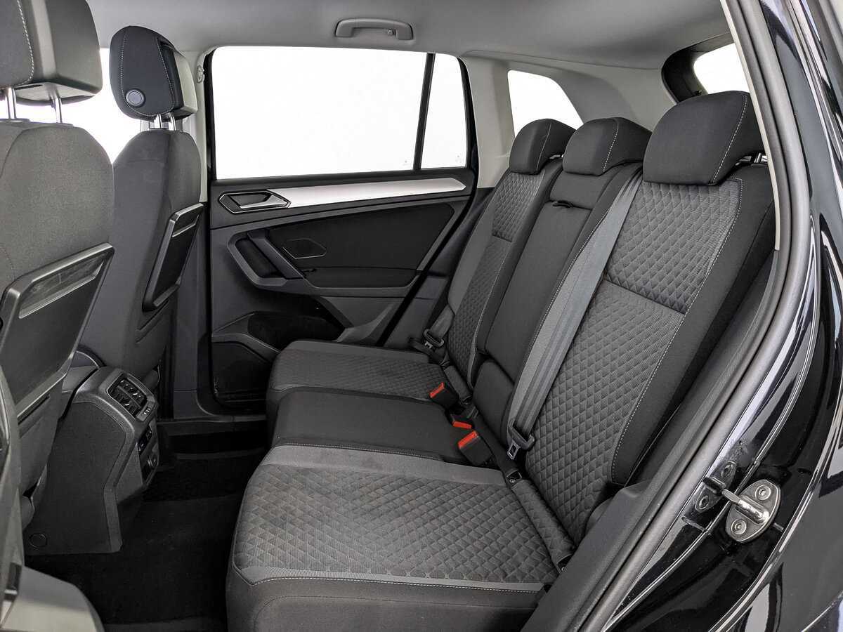 Купить Volkswagen Tiguan, 2018, 67 079 км.. Фото: #15