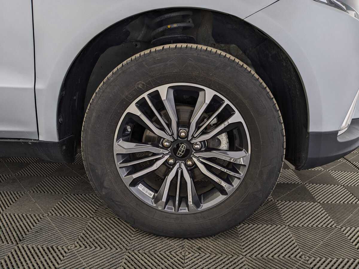 Купить Джили Эмгранд Икс7, 2020, 14 771 км.. Фото: #11