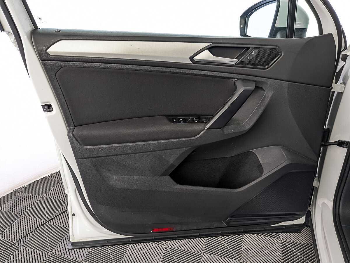 Купить Volkswagen Tiguan, 2018, 96 941 км.. Фото: #16
