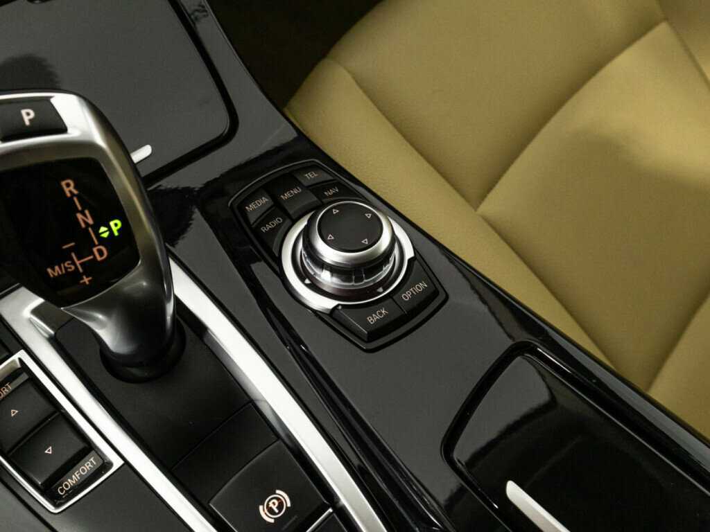 Купить BMW 5 серии, 2014, 124 174 км.. Фото: #18
